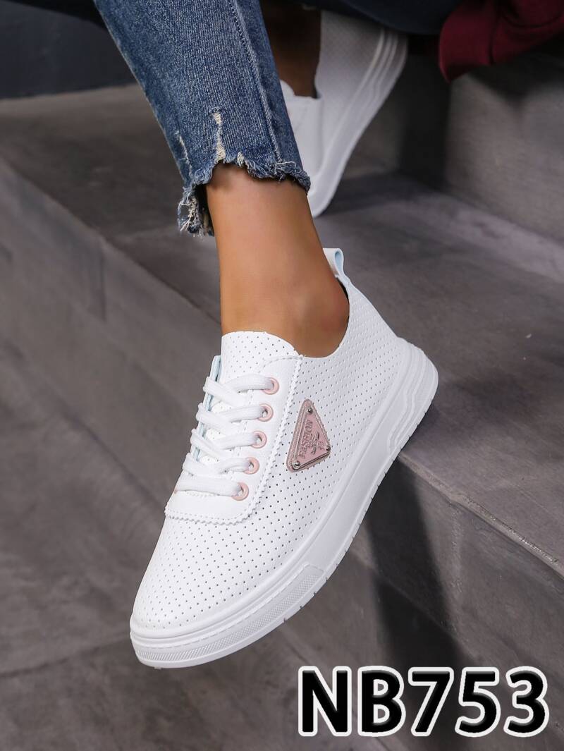 Buty sportowe damskie Roz 36-41 / 12 par